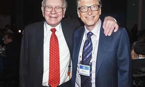 Nóng: Nghi vấn Warren Buffett ‘nghỉ chơi’ với Bill Gates sau 30 năm, tình bạn tỷ USD rạn nứt vì từ thiện và đời tư