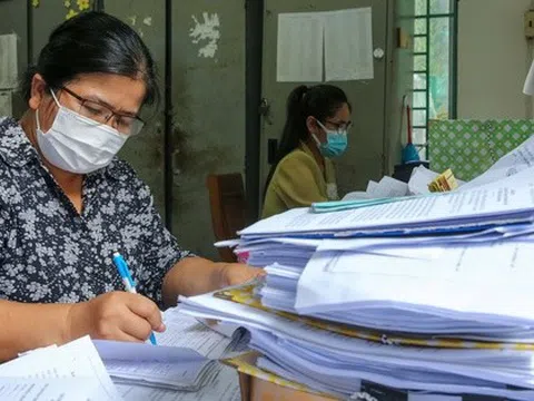 TP HCM: Tạm dừng tuyển dụng, bổ nhiệm công chức, lãnh đạo cấp xã, cấp huyện