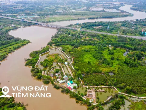 Toàn cảnh khu đất 3 mặt giáp sông, nằm trong đồ án 800 nghìn tỷ, đang được mời gọi đầu tư làm khu dân cư cao cấp và bến du thuyền ở TP Thủ Đức