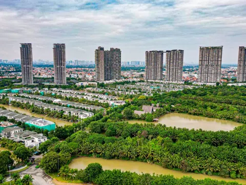 Huyện “nhỏ” sát vách Hà Nội liên tục được đầu tư hạ tầng để “cất cánh” lên thành phố, loạt “ông lớn” Vinhomes, Ecopark đến đầu tư