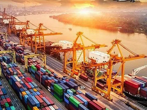 Chưa hết quý đầu năm, Việt Nam đã xuất siêu hơn 1,8 tỷ USD, giá trị lớn nhất vẫn thuộc về 2 mặt hàng quen thuộc