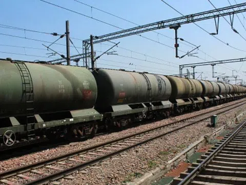 Chán cảnh 'đu đưa' giữa Mỹ và Nga, quốc gia BRICS này muốn đẩy mạnh khai thác vựa dầu 22 tỷ thùng nội địa