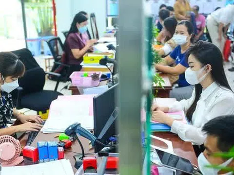 Cơ quan sáp nhập, lao động hợp đồng thôi việc được hưởng chính sách gì?