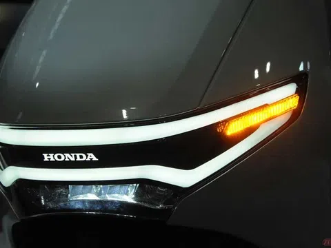 Honda tung 'át chủ bài' thế chân xe xăng: Thiết kế tương lai, trang bị đỉnh không thiếu thứ gì - về đại lý trong tháng 6