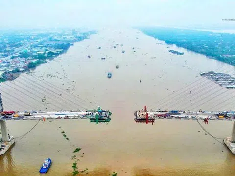 500 người dốc lực thi công dự án nối liền 2 tỉnh đúng ngày 30/4