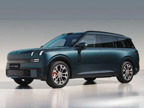 Lynk & Co 900 ra mắt: Giá dự kiến quy đổi từ 1,16 tỷ đồng, dáng như Range Rover, 2 màn hình 30 inch, HUD 95 inch siêu lớn