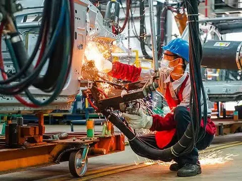 Hà Nội thực hiện cơ chế “luồng xanh” để đạt tăng trưởng trên 8%