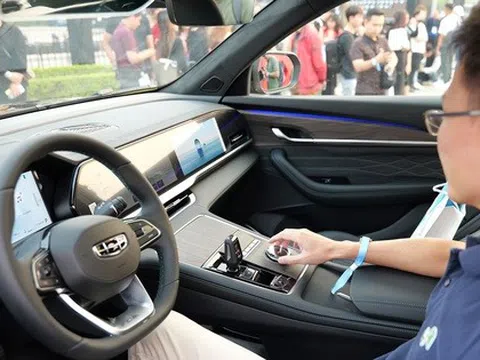 Ngắm xe gầm cao cỡ D đẹp phảng phất Volvo, Audi vừa đến Việt Nam, Santa Fe "dè chừng"