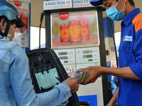 Bất ngờ khi giá xăng sinh học E5 không rẻ hơn nhiều so với xăng khoáng
