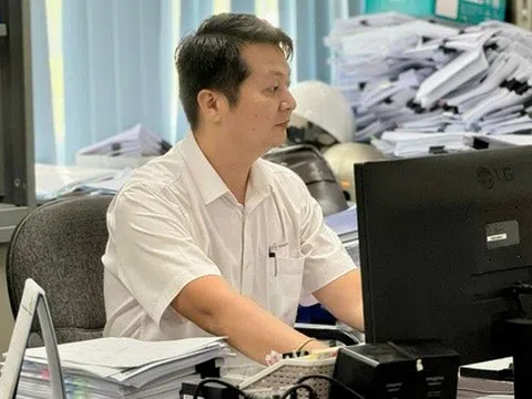 Nhân tài khu vực công: Vì sao vẫn khó thu hút?
