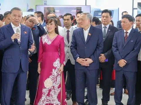 Tổng Bí thư Tô Lâm khảo sát dự án Bến cảng Liên Chiểu ở Đà Nẵng