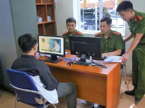 30 địa điểm công an cấp xã, phường ở Hà Nội thực hiện cấp đổi giấy phép lái xe