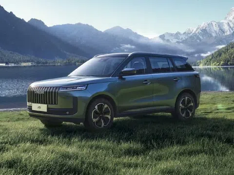 'Tân binh' SUV điện của thương hiệu Nguyễn Xuân Son làm đại sứ hứa hẹn về Việt Nam: ngoại hình như Range Rover, chạy hơn 400 km một lần sạc