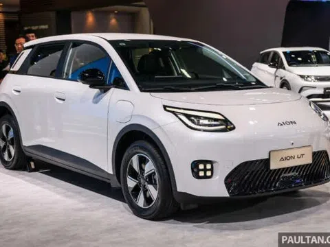 Mẫu xe hatchback thiết kế cực đẹp khuấy đảo thị trường, giá quy đổi ngang Hyundai Grand i10