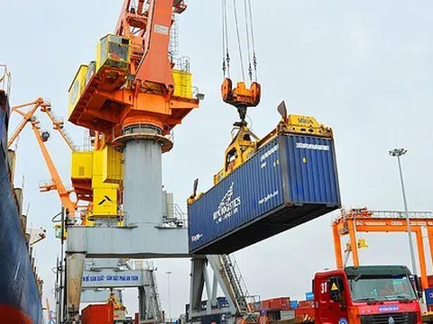 Cục Hải quan phát công văn 'hỏa tốc' về xuất hàng sang Mỹ