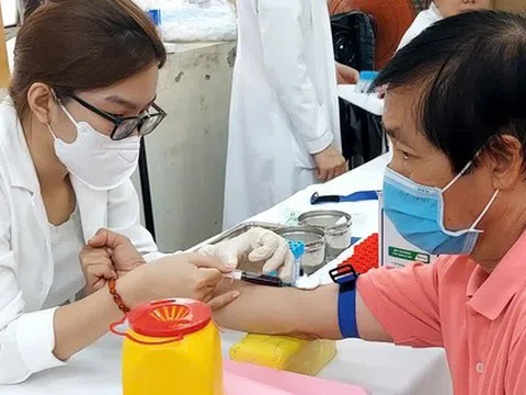 Người tham gia được hoàn trả tiền BHYT 100% trong trường hợp nào?
