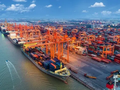 Mỹ áp thuế 46%: Cú huých để Việt Nam thúc đẩy nền kinh tế chủ động