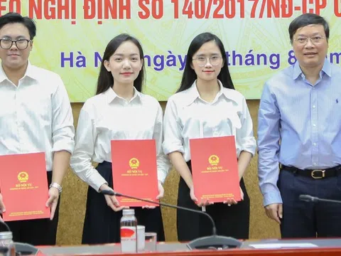 Bộ Nội vụ đề xuất thuê tổ chức độc lập tuyển dụng công chức với số lượng lớn