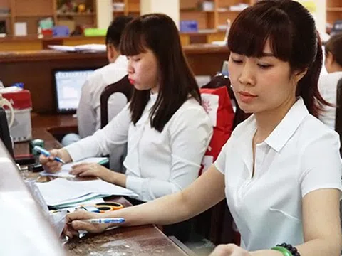 Khi tinh giản, người thôi việc có được hưởng chế độ thất nghiệp?