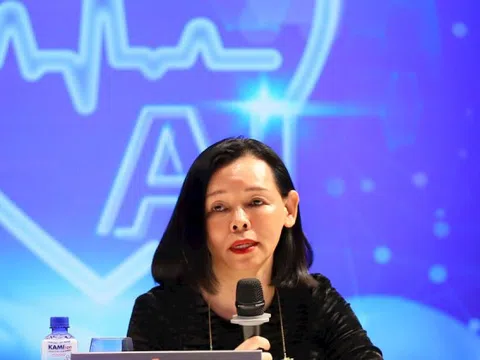 Chủ tịch HĐQT FPT Retail: “Trung tâm tiêm chủng Long Châu không cạnh tranh bằng cách giành khách công ty khác”