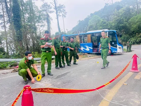 Nguyên nhân ban đầu vụ tai nạn lật xe khách ở Tam Đảo khiến nhiều người thương vong