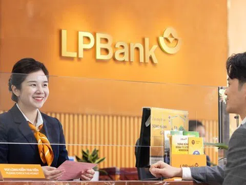 'Phòng giao dịch trên dưới 10 người nhưng có thể lãi 15-20 tỷ'