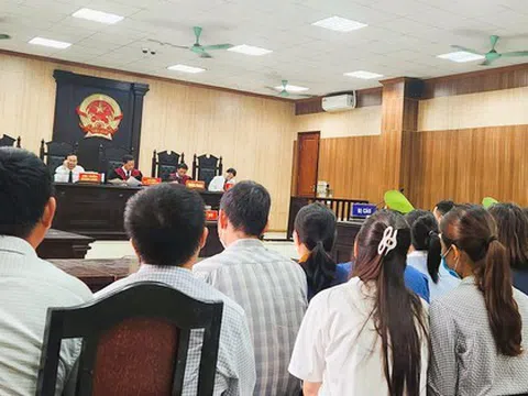 44 bị cáo hầu tòa trong vụ đưa, nhận hối lộ lớn nhất ở Thanh Hóa