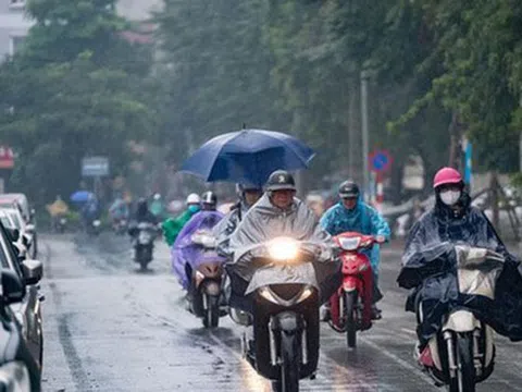 Miền Bắc đón mưa dông liên tiếp