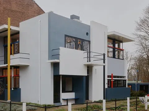Ngắm nhìn ngôi nhà 100 năm tuổi
