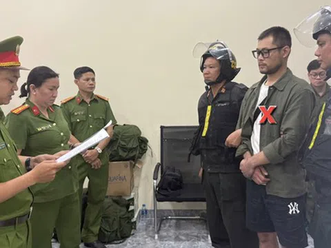 Công an TP HCM đồng loạt khám xét 6 địa điểm, bắt giữ 31 người