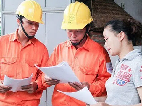 Tăng giá điện: Người dân lo áp lực, doanh nghiệp sợ ‘đu’ phí
