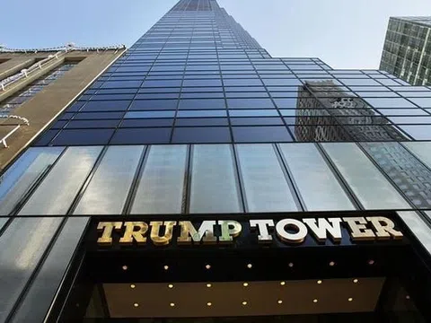 Sau thông tin con trai Tổng thống Donald Trump muốn xây Trump Tower tại Thủ Thiêm, một cổ phiếu doanh nghiệp bất động sản tăng "dựng đứng"