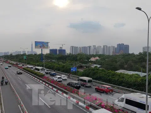 Cấm xe máy lưu thông trên đường dẫn cao tốc TPHCM - Long Thành – Dầu Giây từ ngày 7/6