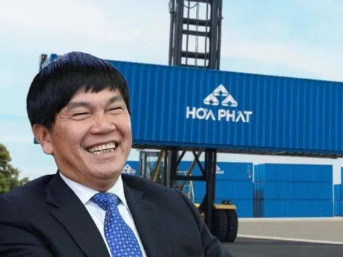 Tỷ phú Trần Đình Long "chốt đơn" 1.000 vỏ container cho ông trùm vận tải biển Việt Nam
