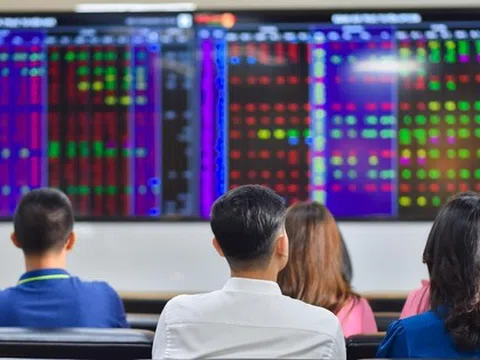 VN-Index cách mốc 1.500 chưa tới 7 điểm: Kẻ cười, người khóc