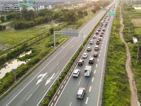 Thi công 24/24, giảm kẹt xe cao tốc TP HCM – Long Thành – Dầu Giây