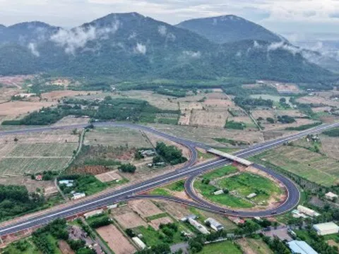 Cao tốc Biên Hoà - Vũng Tàu đoạn qua TP.HCM tăng tốc về đích