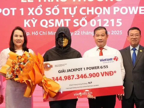 Người đàn ông ở TP HCM trúng Jackpot gần 345 tỉ đồng: “Vợ tôi nói rất yêu thương chồng”