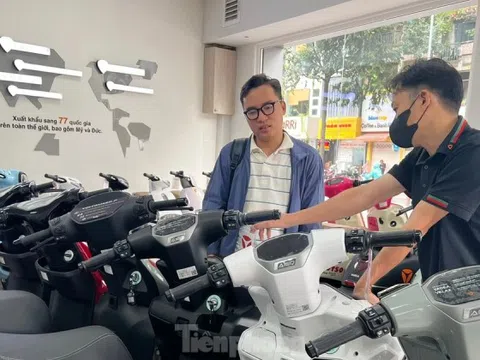 Thị trường xe điện TPHCM 'nóng' từng ngày