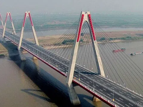 Từ ngày 25/7 - 18/8, người dân đi qua cầu Nhật Tân vào ban đêm cần chú ý